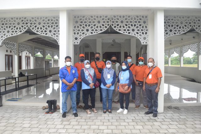 Pelatihan dan Sertifikasi Operator Peralatan Pendukung (Bulldozer) BNSP Sertifikasi Sertifikasi BNSP — pertambangan dan operasional tambang