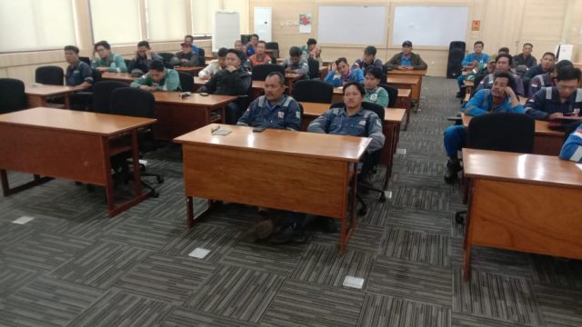 Pelatihan dan Sertifikasi Operator Excavator (Alat Gali Muat) BNSP Sertifikasi Sertifikasi BNSP — pertambangan dan operasional tambang